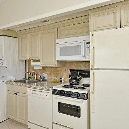 Lake Travis Bungalow Casita Golden Rod #2 Lakeway Exterior photo